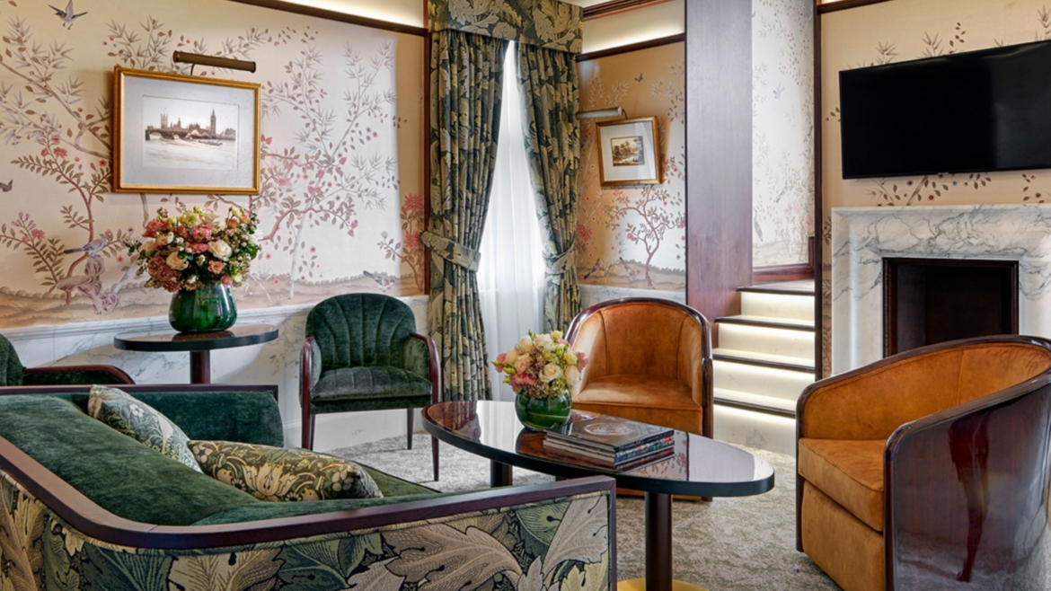 Give Your Living Room That Luxury Hotel Feel with BotanicPainting