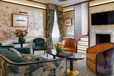Give Your Living Room That Luxury Hotel Feel with BotanicPainting