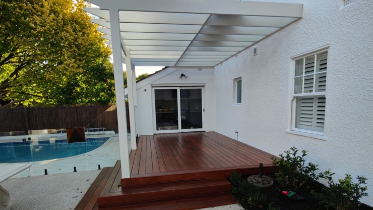 Revitalize Your Exterior with BotanicPainting’s Outdoor Painting Service